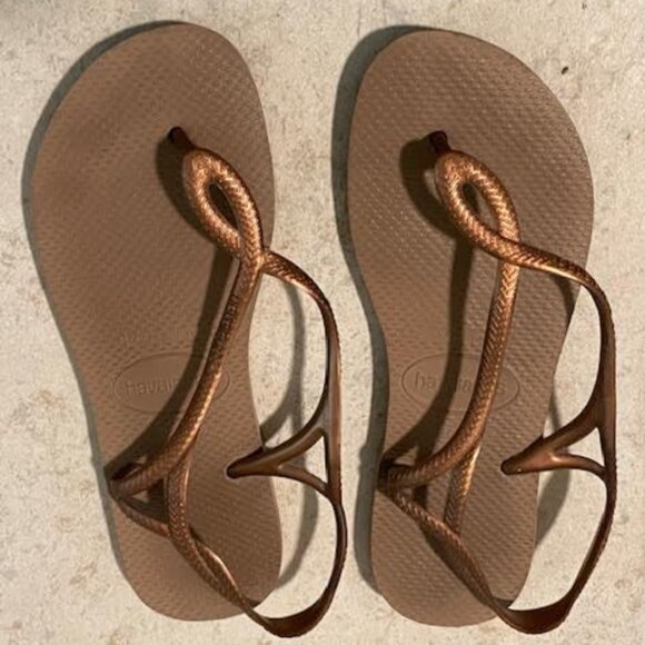 HAVAIANAS Women's Luna Flip Flops Sandals Rose Gold US 7/8 Brazilian 37/38 - Picture 1 of 9